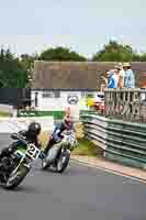 Vintage-motorcycle-club;eventdigitalimages;mallory-park;mallory-park-trackday-photographs;no-limits-trackdays;peter-wileman-photography;trackday-digital-images;trackday-photos;vmcc-festival-1000-bikes-photographs